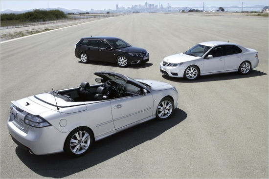 2009.gada Saab 9-3 modeļu gamma: kabriolets, universāls, sedans