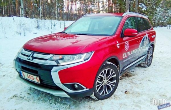 „Mitsubishi Outlander” 2016