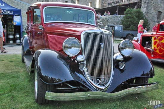 FORD FORDOR 1934