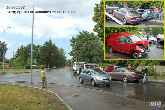 2007.gads. Tikko izbūvēts krustojums. Jauna ietve, apmales, bet dēļ neizbūvēta luksafora notiek CSNg ar smagām sekām. 