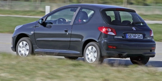 Peugeot 206+ HDi 70 (68 ZS) • Testa patēriņš: 4,8 l/100 km (4,0 l pēc ražotāja datiem). Cena: no 12.200 eiro.