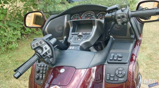 "Honda" Gold Wing. 
