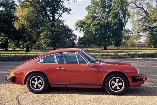 Porsche 911 G modelis 1974.gads