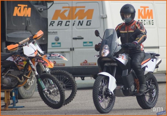 "KTM 990 ADVENTURE R"  Foto: Kaspars Bergmanis, "AutoInfo" 