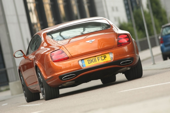 16. Bentley Continental Supersports			23,7