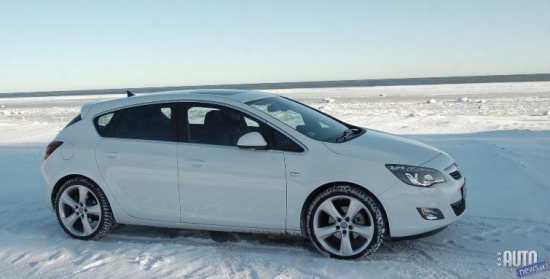 „Opel Astra"