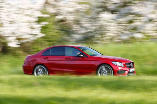 4.vieta: MERCEDES C-klase: 33.623 eksemplāri.