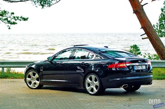 „Jaguar XF” 