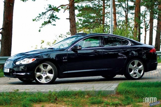 „Jaguar XF” 