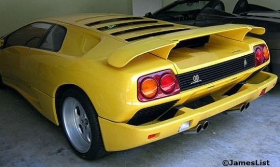 Lamborghini Diablo SE30 – 1995.gada jubilejas modelis, izlaisto vienību skaits – 150 eksemplāri.