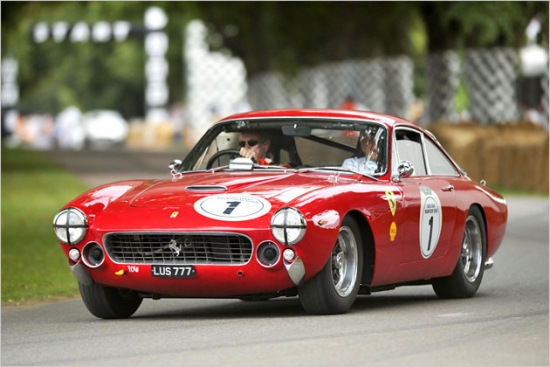 Ferrari 250 GT Lusso, kas tika izlaists vien 93 eksemplāros