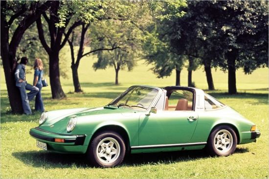 Porsche 911 S 2.7 Targa 1975.gads