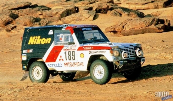 Mitsubishi Pajero. 1985.gads.