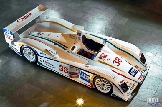 Audi R8 2004