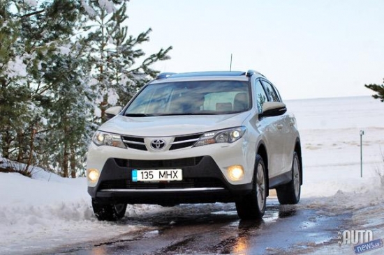 „Toyota RAV4” 