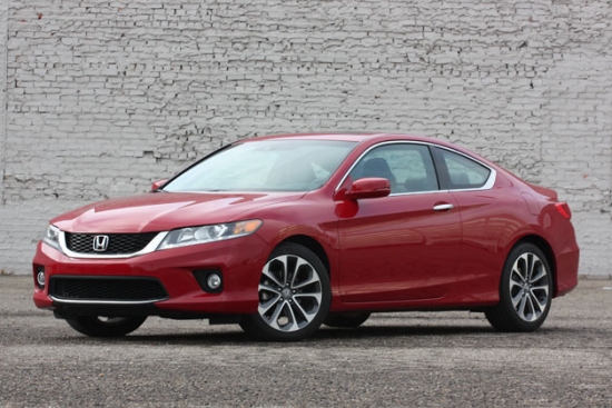 4. Honda Accord - pārdoti 331,872 eksemplāru. 2011.gadā - 9.vieta