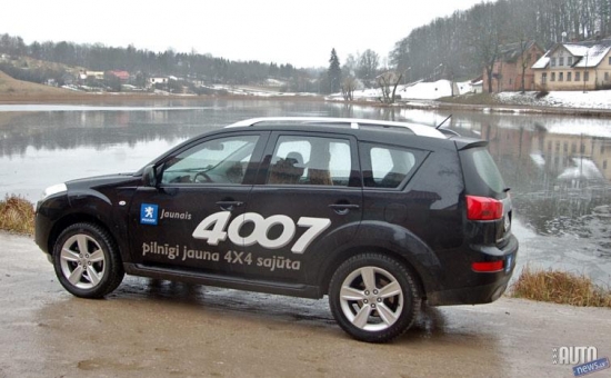 „Peugeot 4007”