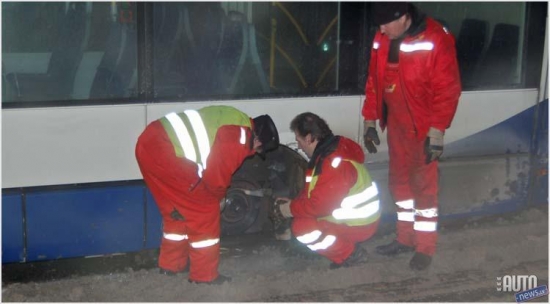5 maršruta trolejbusam nolūzt aizmugurēji riteņi. 29.01.2010