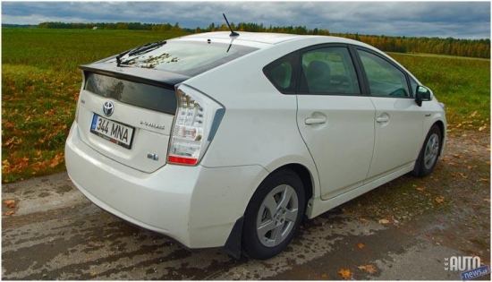Toyota Prius 2